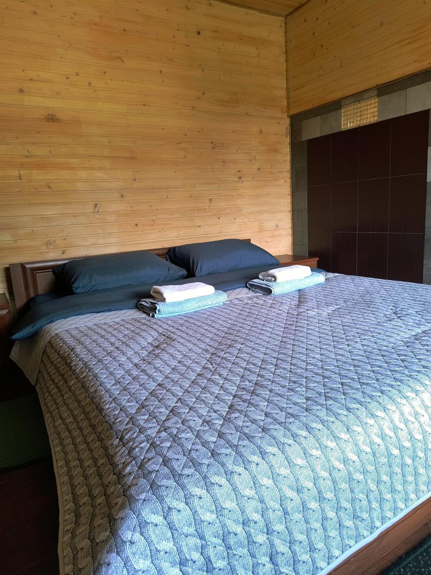 Na Hutori Hotel Tatariv Buitenkant foto